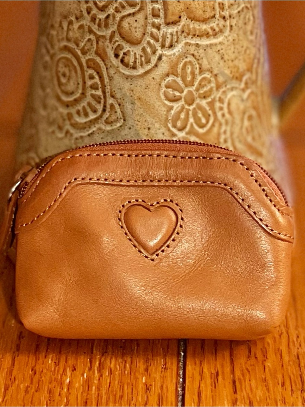 NEW Brighton Brown Leather Coin Pouch